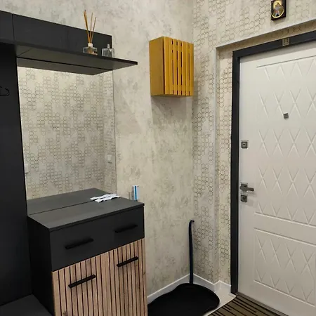 Rozi Apartment Swaljawa